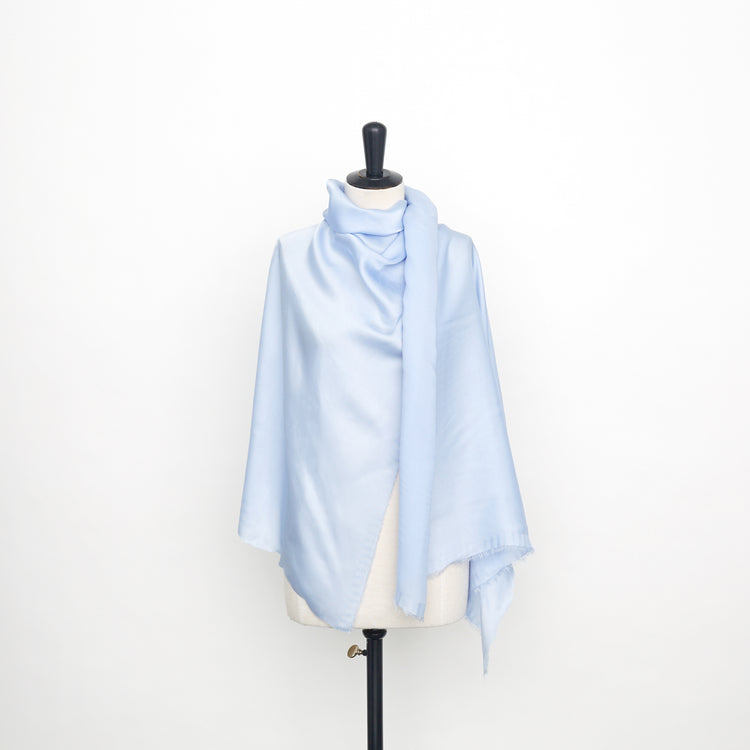 T22A01628 | Light Cupro Satin - view 2