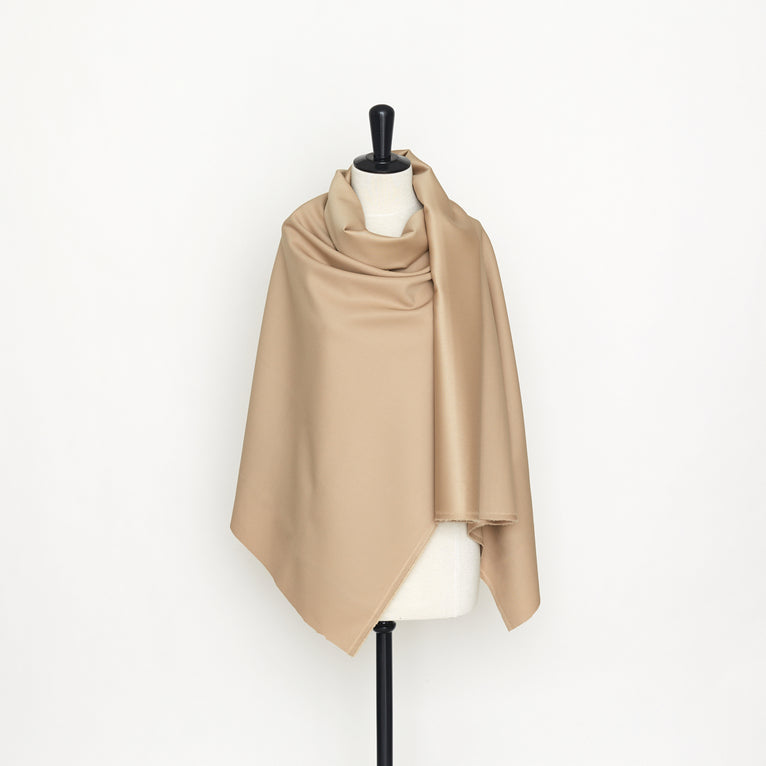 T22A01674 | Fluid Wool Gabardine - view 2