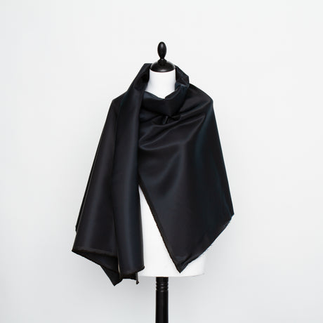  Technical Liquid Satin