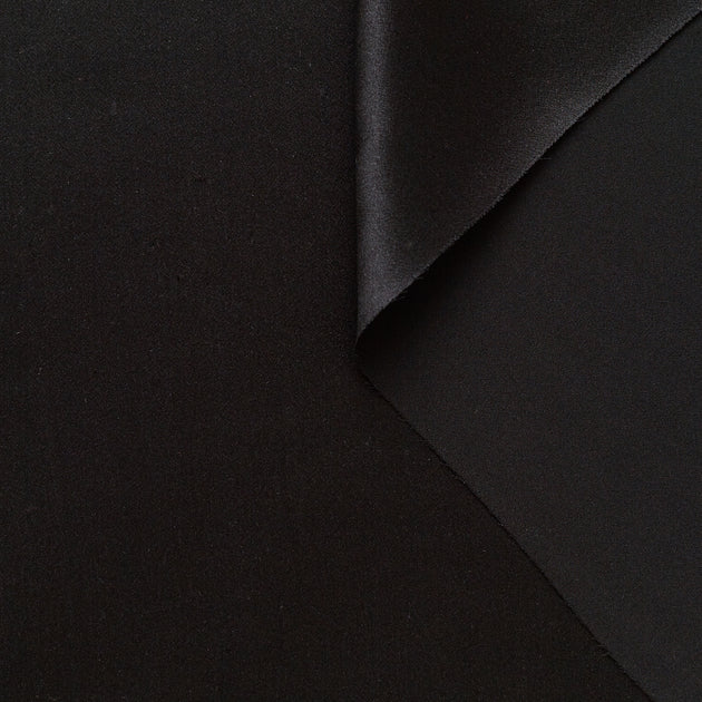 T22A01682 | Fluid Silk Satin