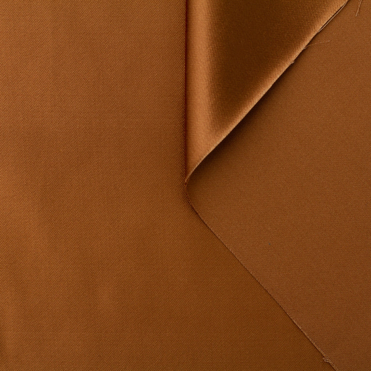 T22A01710 | Glossy Viscose &amp; Wool Crepe Satin - view 3