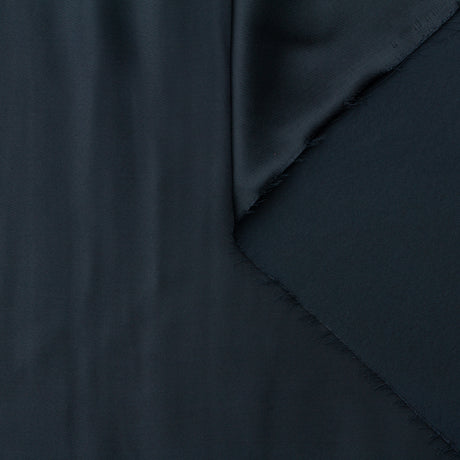 T22A01712 | Glossy Viscose Satin