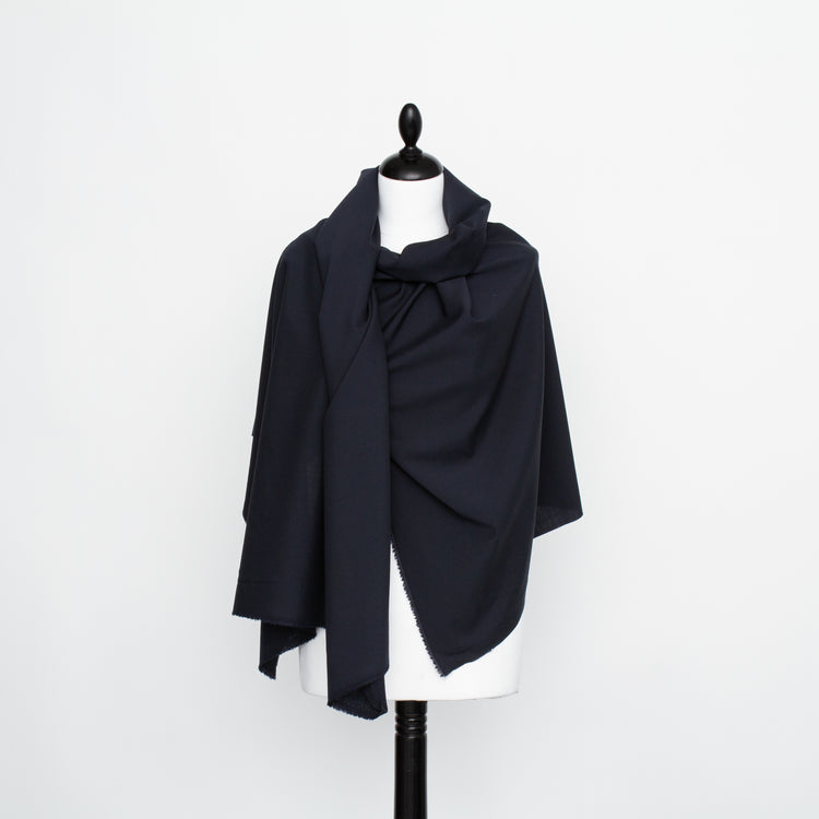T22A01735 | Light Virgin Wool Suiting - view 2