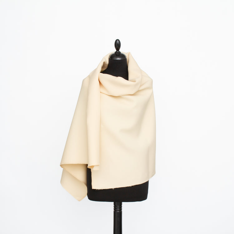 T22A01736 | Double Face Wool &amp; Silk Crepe - view 2