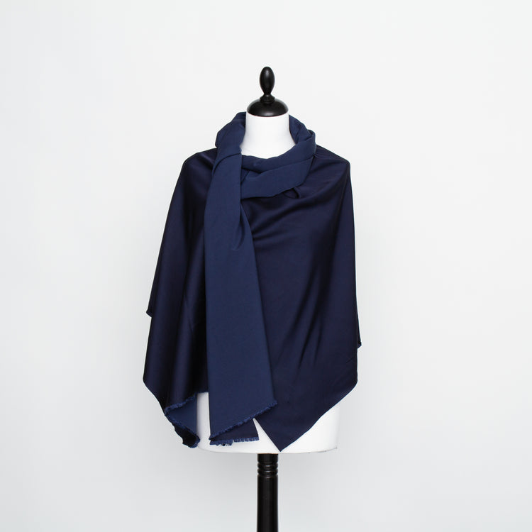 T22A01747 | Matt Viscose Satin - view 2