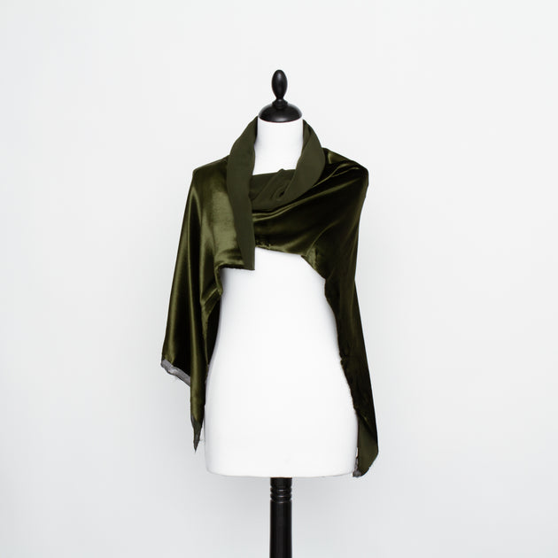 T22A01758 | Liquid Viscose & Silk Velvet