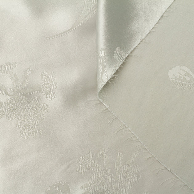 T22A01761 | Floral Glossy Jacquard