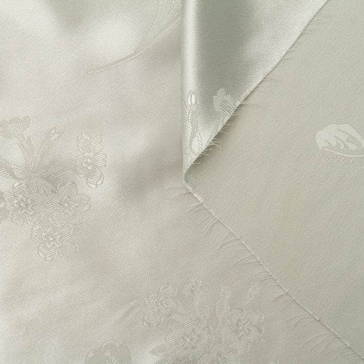 T22A01761 | Floral Glossy Jacquard - view 1