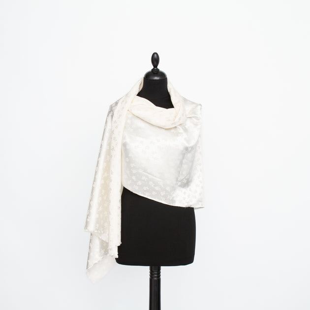 T22A01762 | Daisy Glossy Jacquard