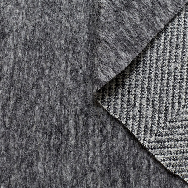 T22A01789 | Hairy Alpaca Suiting