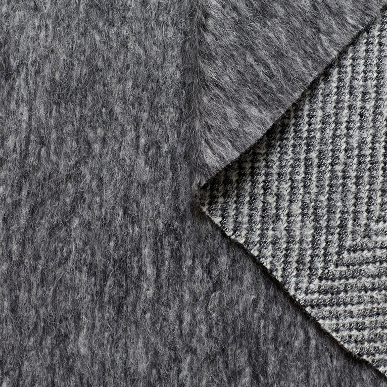 T22A01789 | Hairy Alpaca Suiting - view 3