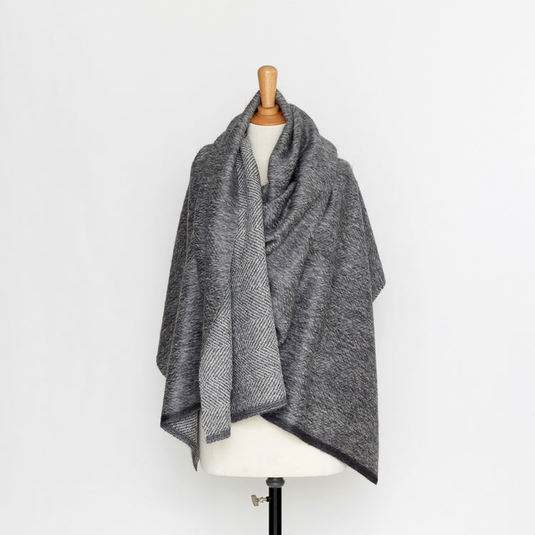 T22A01789 | Hairy Alpaca Suiting - view 2