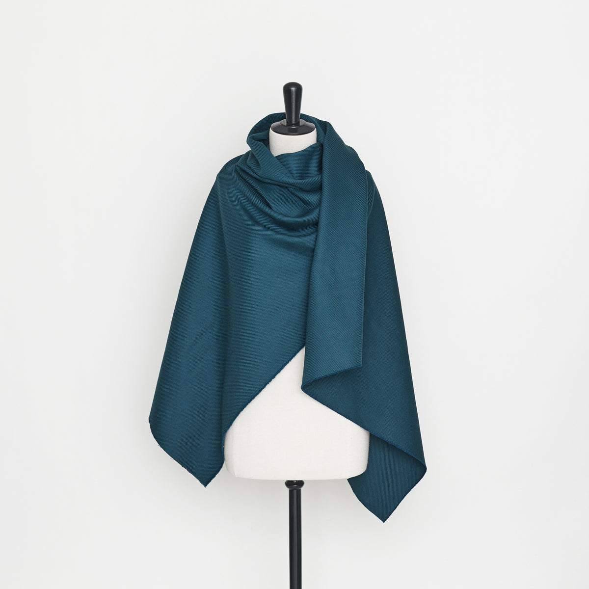 t22a01791 | Sergé Côtelé Compact