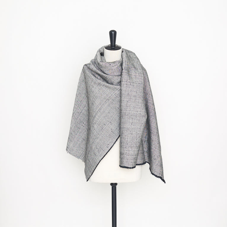 T22A01811 | Irregular Silk &amp; Viscose Canvas - view 3