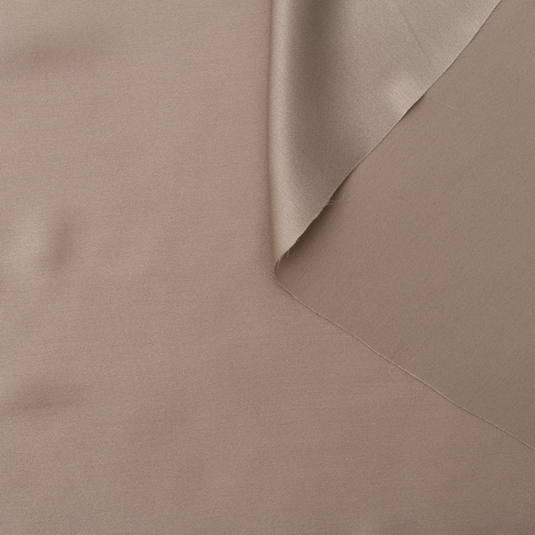 T22A01819 | Silk Satin - view 2