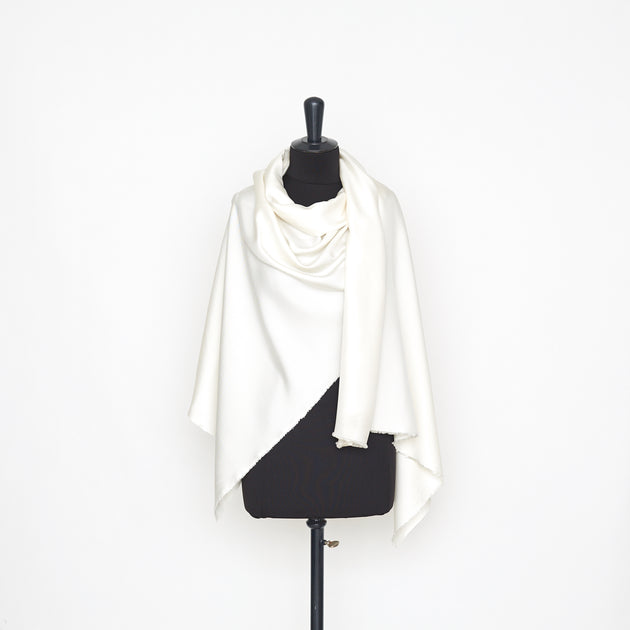 T22B03141 | Silk Twill