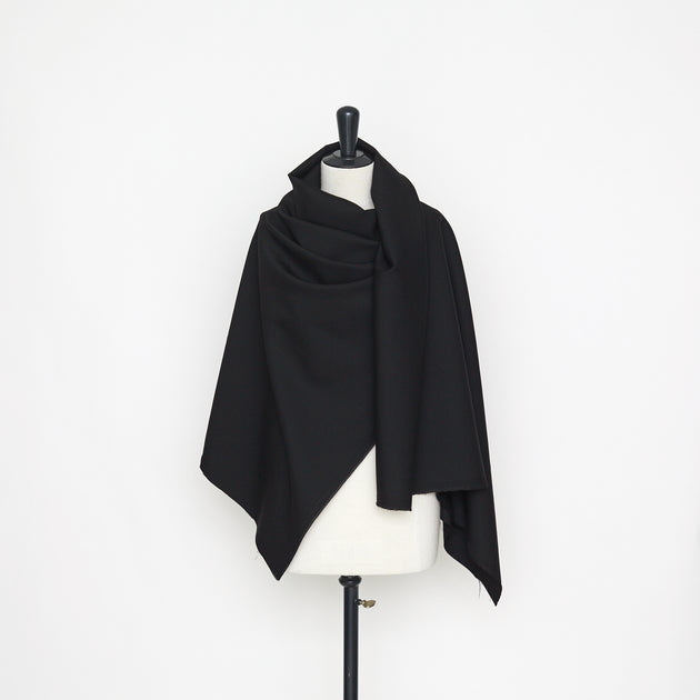 T22B03161 | Fluid Wool Gabardine