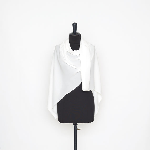 t22b03176 | Crêpe Georgette de Soie Légèrement Stretch