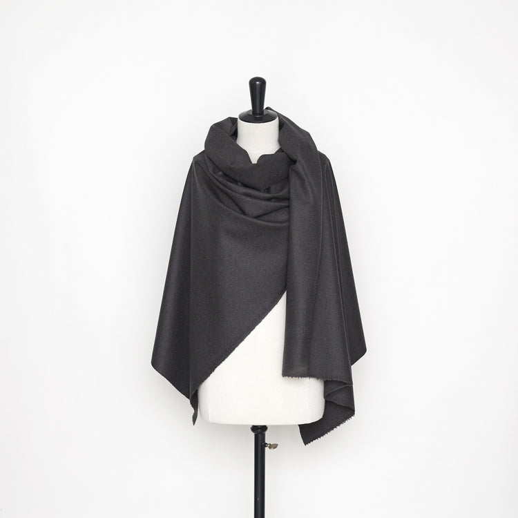 T22B03194 | Cashmere Flannel - view 2
