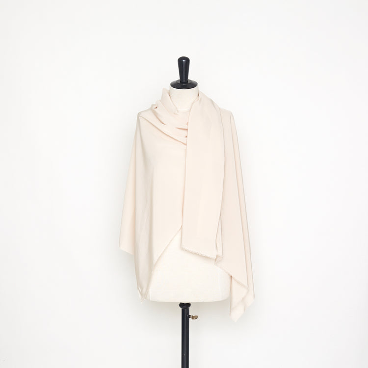 T22B03209 | Silk Crepe de Chine - view 2