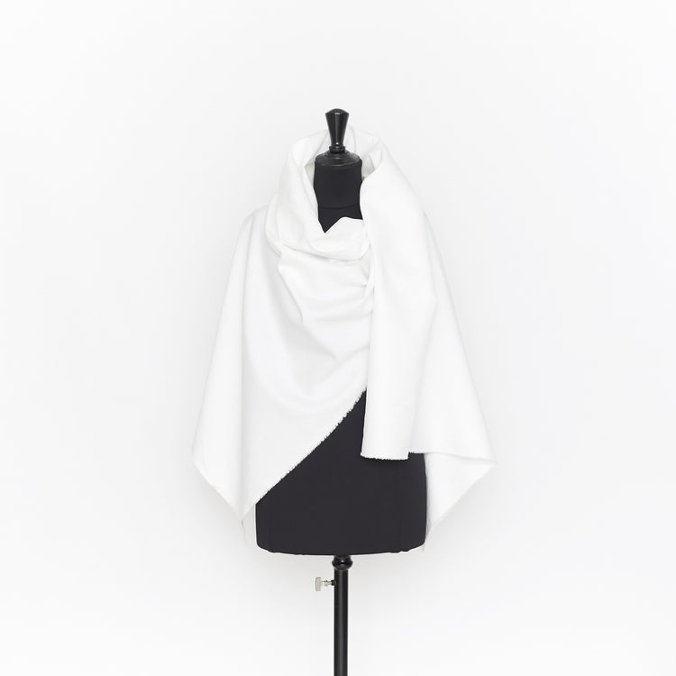 T22D00746 | Irregular Linen &amp; Cotton Canvas - view 2