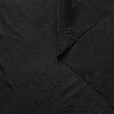 T22D00766 | Fluid Floral Jacquard
