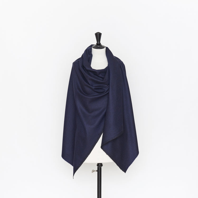 T22E00699 | Fine Wool &amp; Silk Melange Suiting - view 2