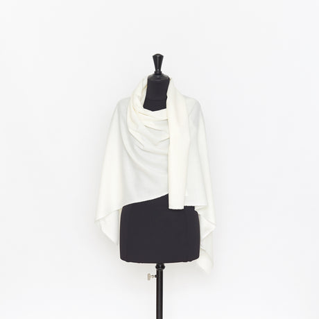  Laine Fluide Transparente
