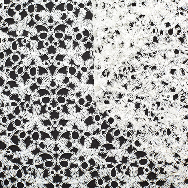 T22H03802 | Venetian Floral Lace