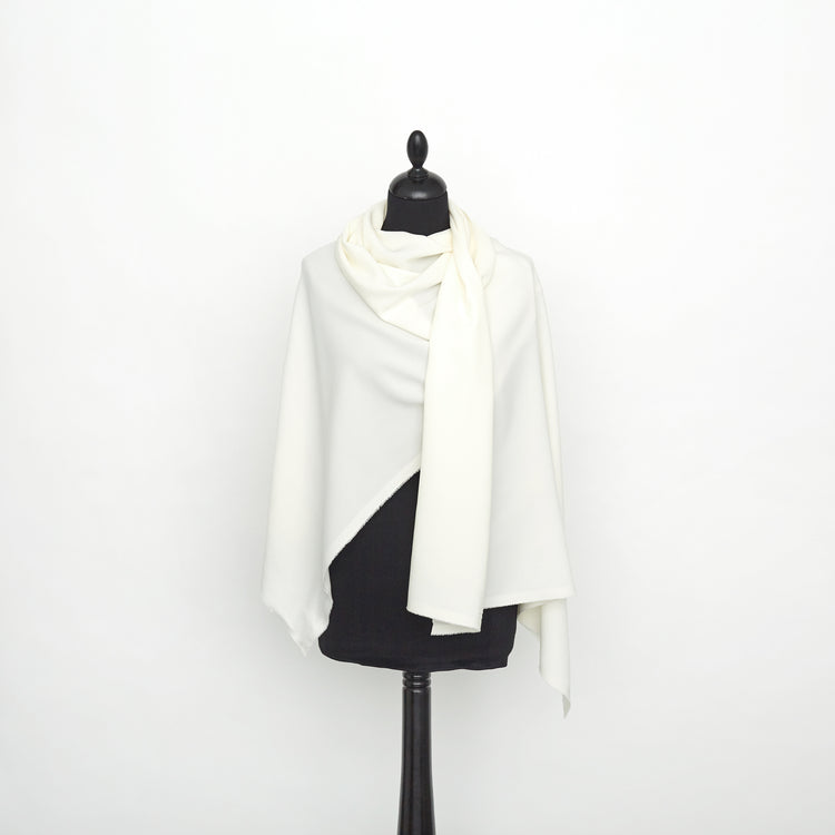 T22H03857 | Silk Crepe - view 2