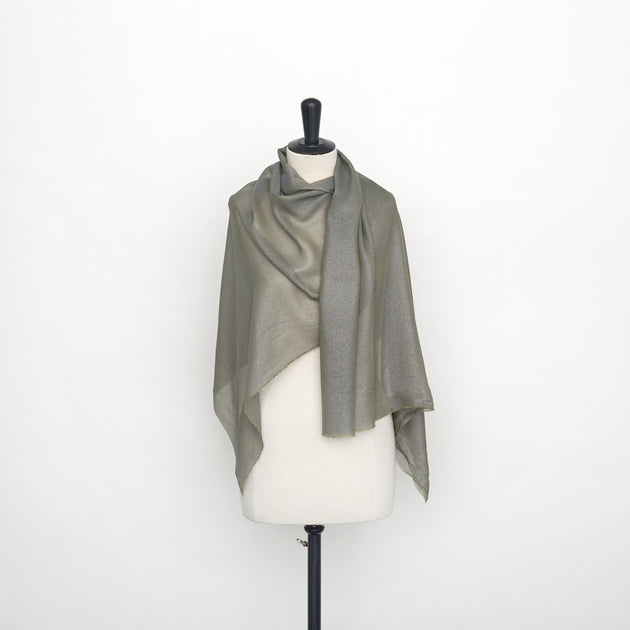T22H03876 | Lurex Viscose & Silk Crepe