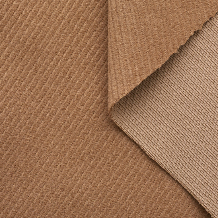 T22H03925 | Diagonal Camel Wool Drap - view 1