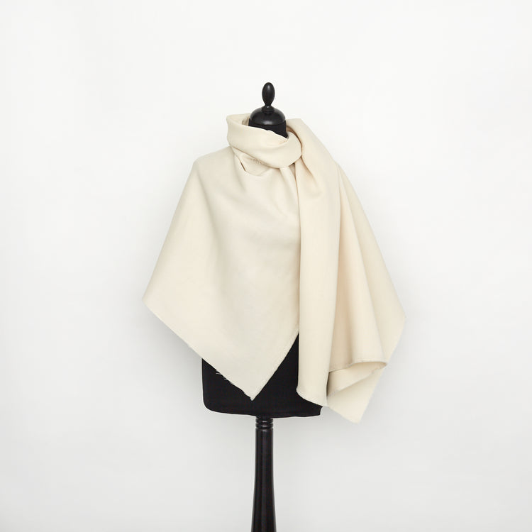 T22H03963 | Double Face Textured Wool &amp; Silk Faille - view 2