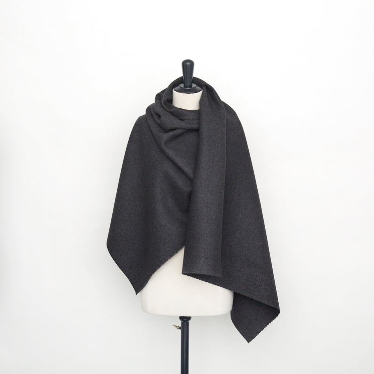 T22H03970 | Splittable Cashmere Drap - view 2