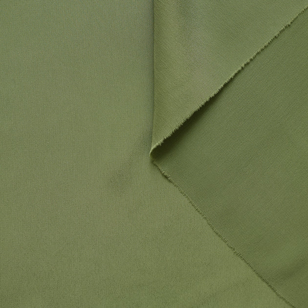 T22I00825 | Light fluid Crepe