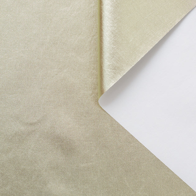 T22I00839 | Metallic Laminated Gabardine