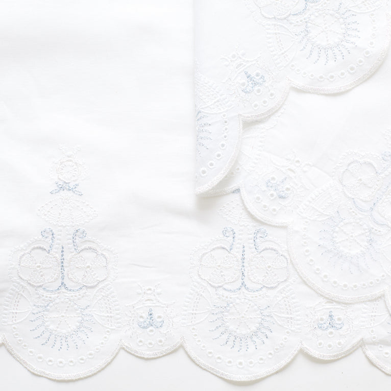 t22i00858 | Batiste De Coton Brodée Festonnée - vue 1