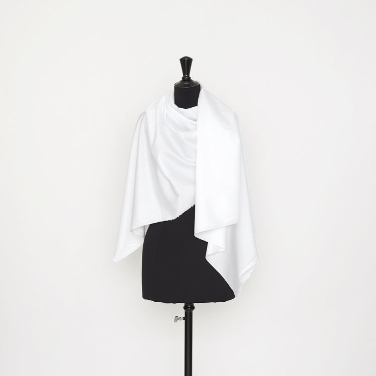 T22I00863 | Cotton Satin - view 2