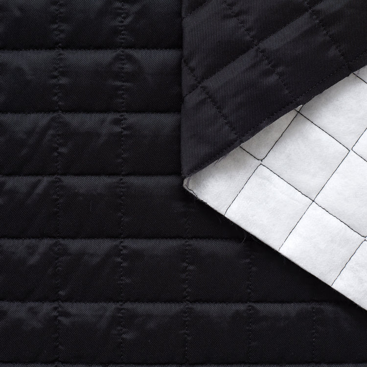 T22J00782 | Technical Quilting - view 1