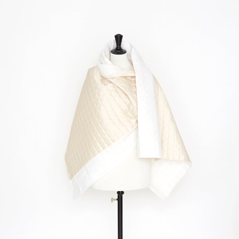 T22J00782 | Technical Quilting - view 2