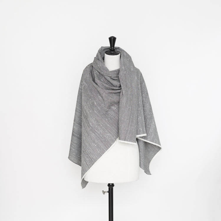 T22M00974 | Irregular Silk Canvas - view 2