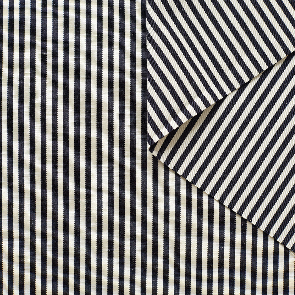 T22M00975 | Linen & Silk Striped Ottoman