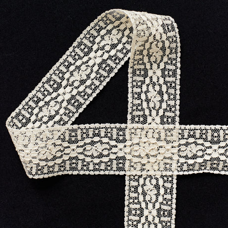 T22M00989 | Gometric Flowers Galloon Lace 3,5cm