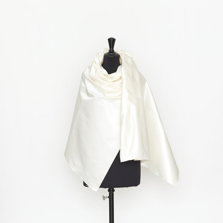 t22n01252 | Satin Duchesse en Soie - vue 2