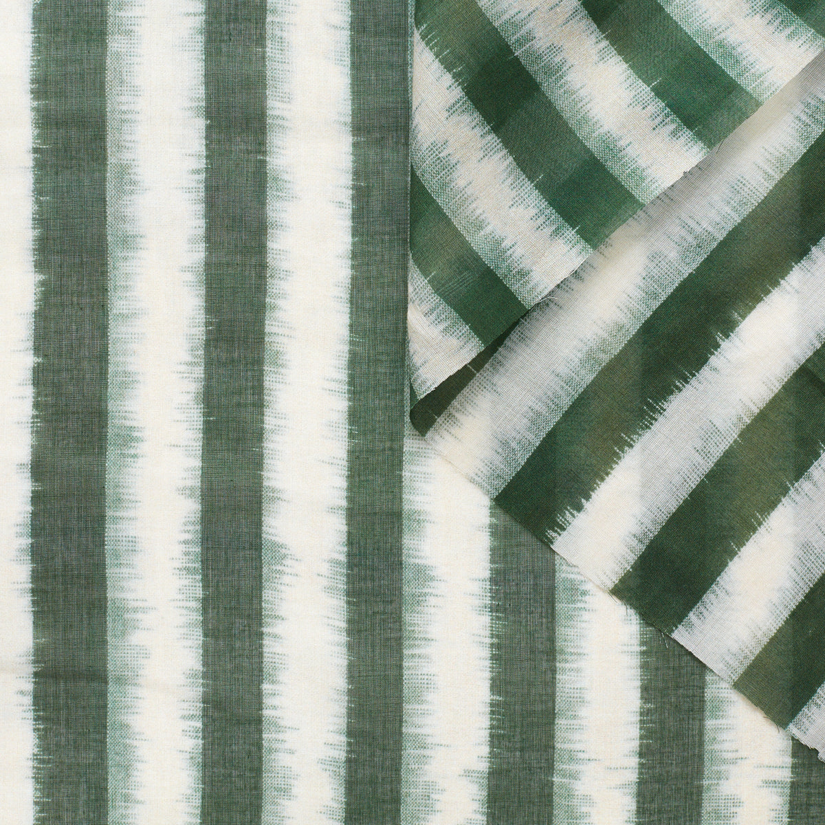 T22N01270 | Blurry Stripe Cotton Muslin