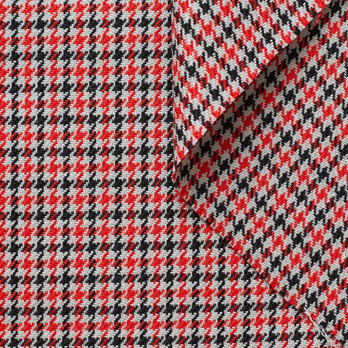 T22O01217 | Houndstooth Check Wool
