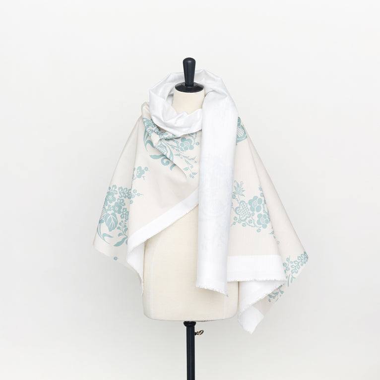 T22Q03260 | Flower Printed Canvas - view 4