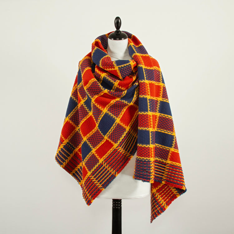T22V03338 | Graphic &amp; Textured Checked Wool - view 2