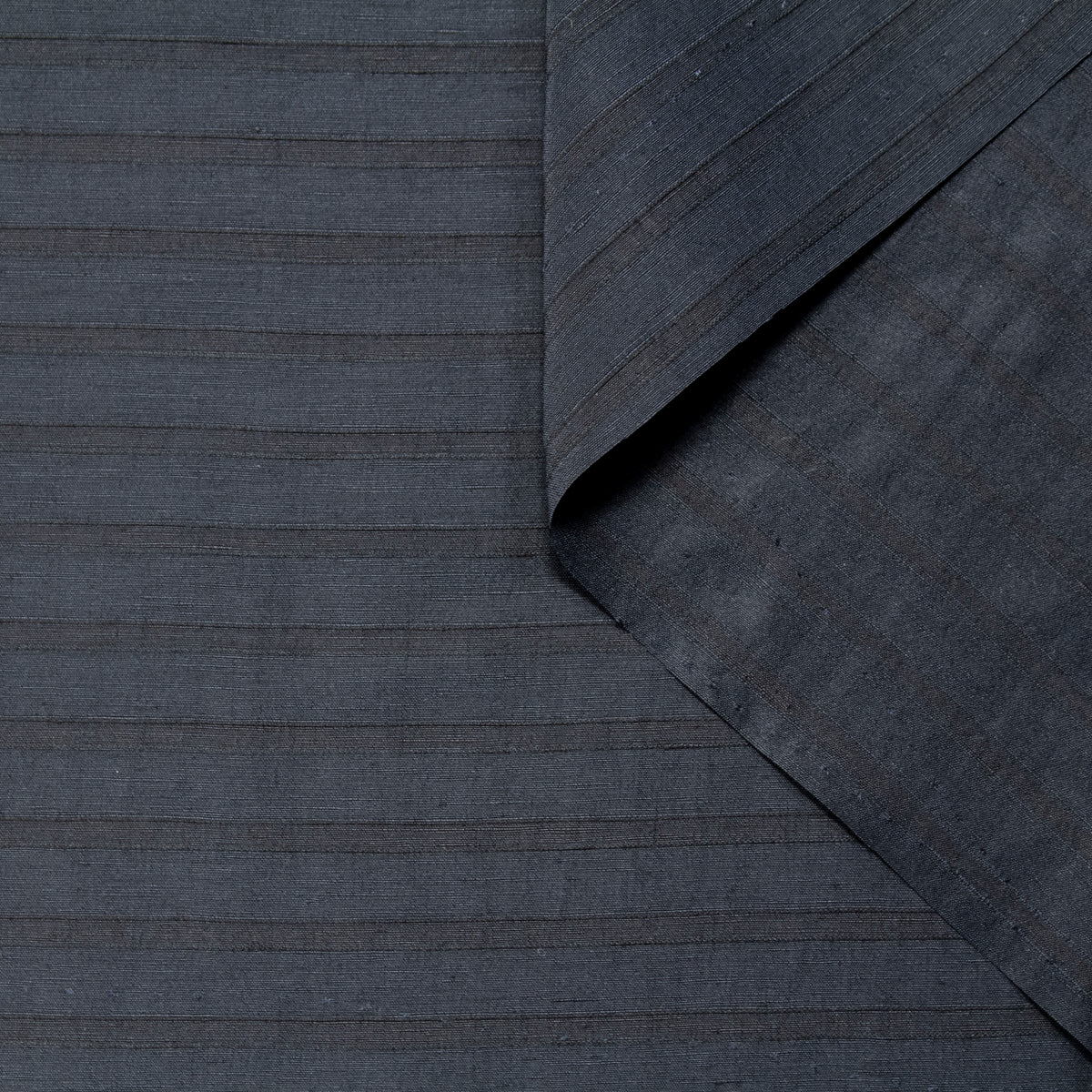 T22V03387 | Linen & Silk Striped Shantung