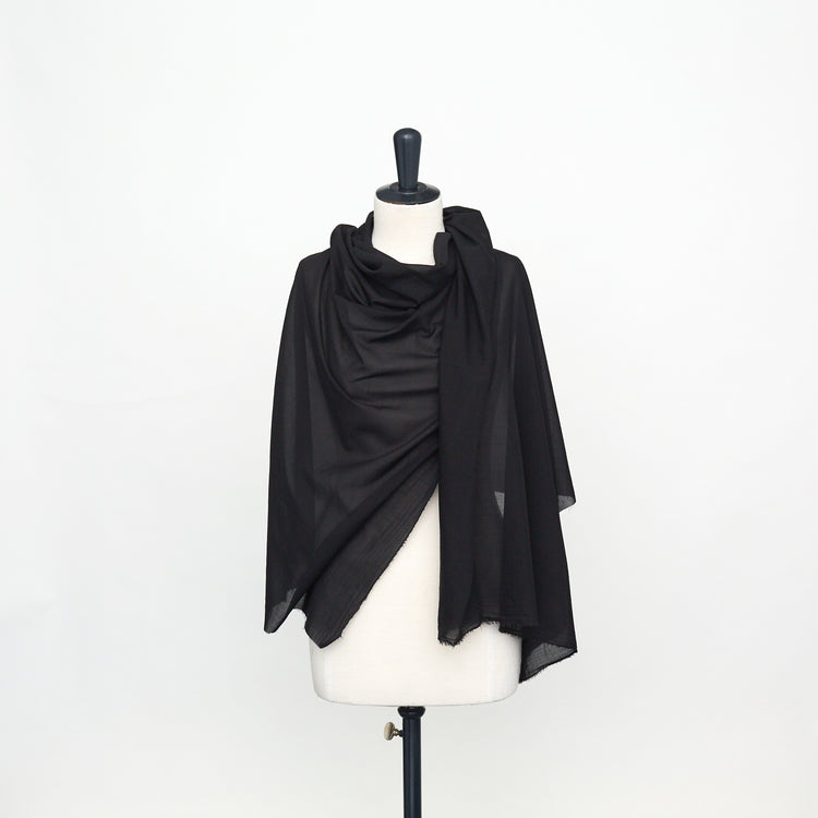 T22W03471 | Cotton Batiste - view 2